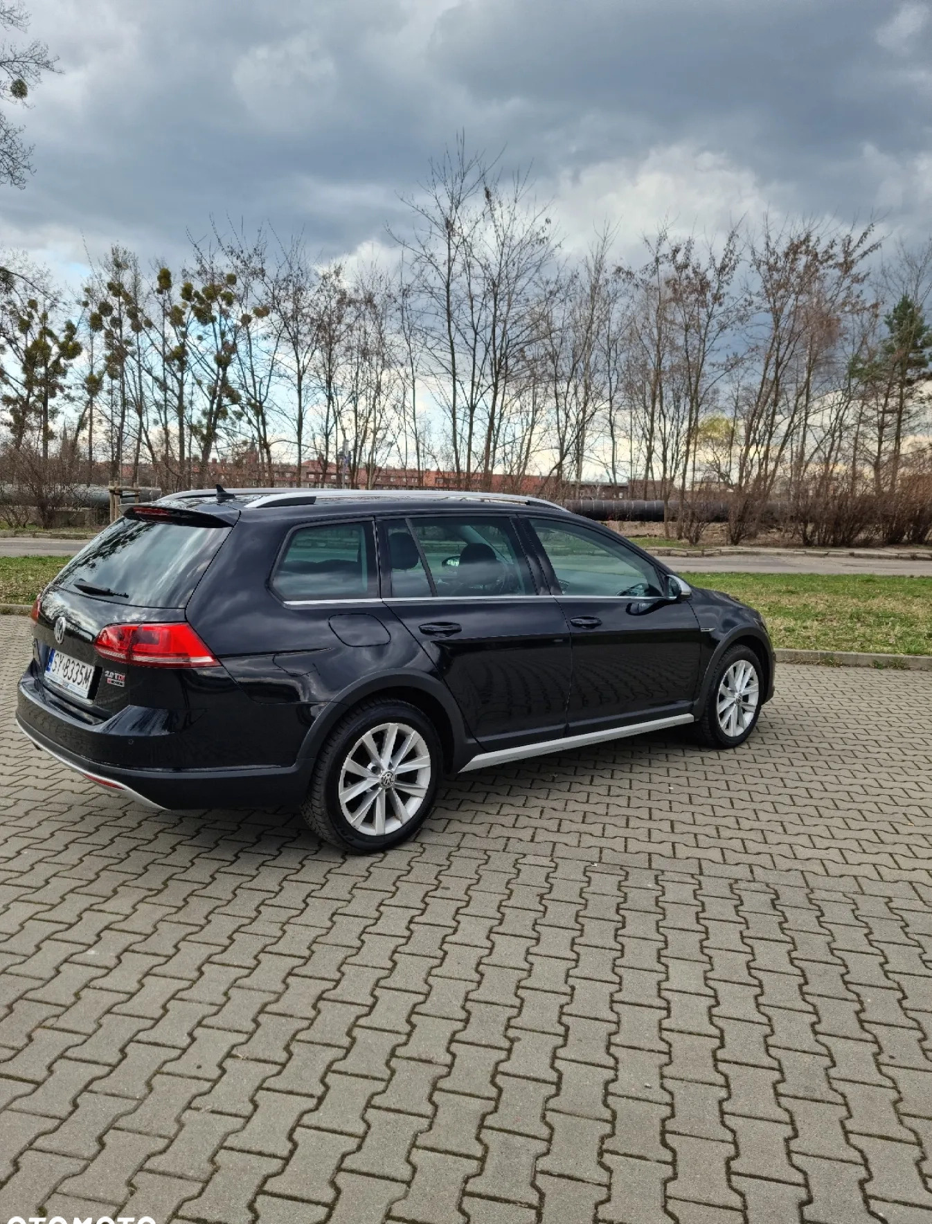 Volkswagen Golf cena 61500 przebieg: 252000, rok produkcji 2015 z Bytom małe 137